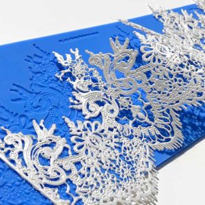 Moulin Rouge Lace Mould