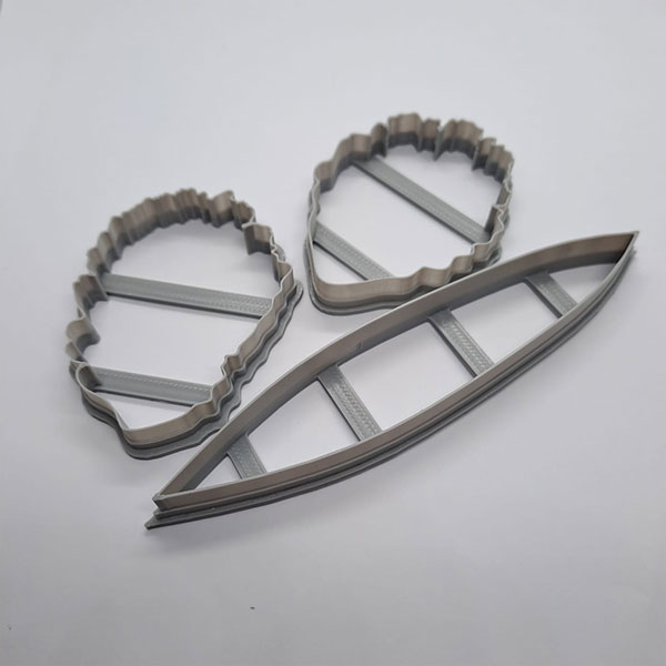 parrot-tulip-Cutter-for-cake-decorating-by-crystalcandy