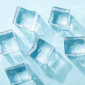 Isamolt-ice-cubes
